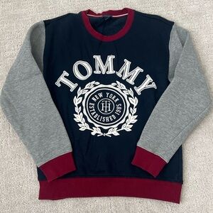 Tommy Hilfiger embroidered sweater